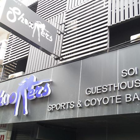 Shooters Guesthouse Pattaya Buitenkant foto