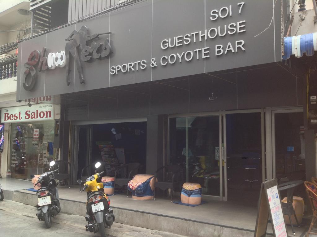Shooters Guesthouse Pattaya Buitenkant foto