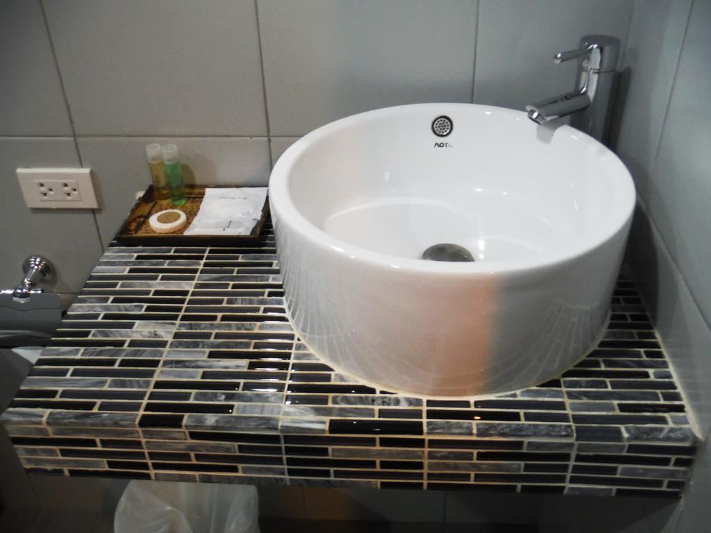 Shooters Guesthouse Pattaya Kamer foto